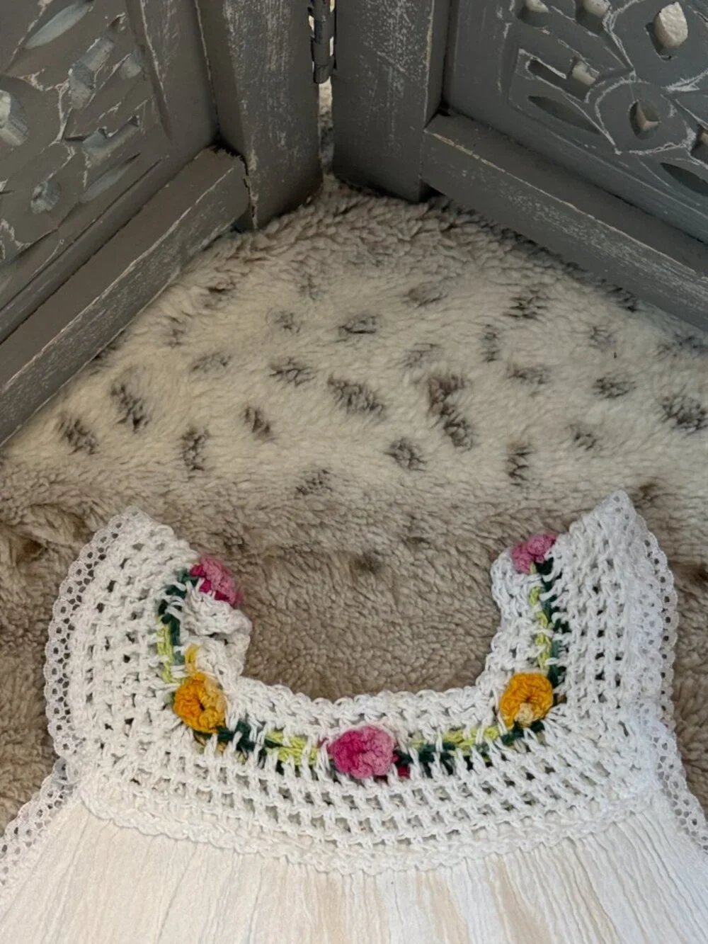 White fiesta dress girls 3T rainbow floral embroidery festival boho summer
